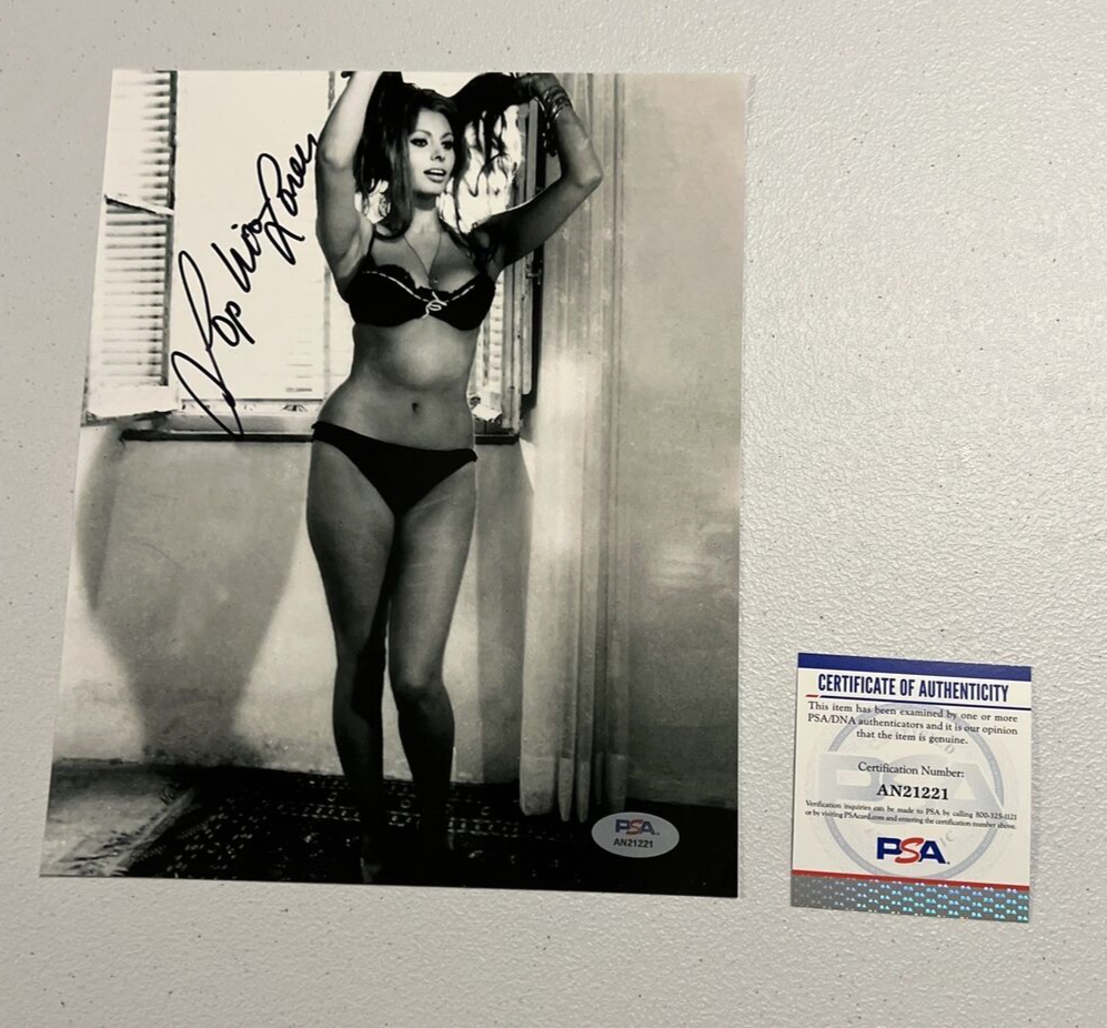 Sophia Loren "Italian Actress" Autographed Signed 8x10 Sexy Photo PSA COA