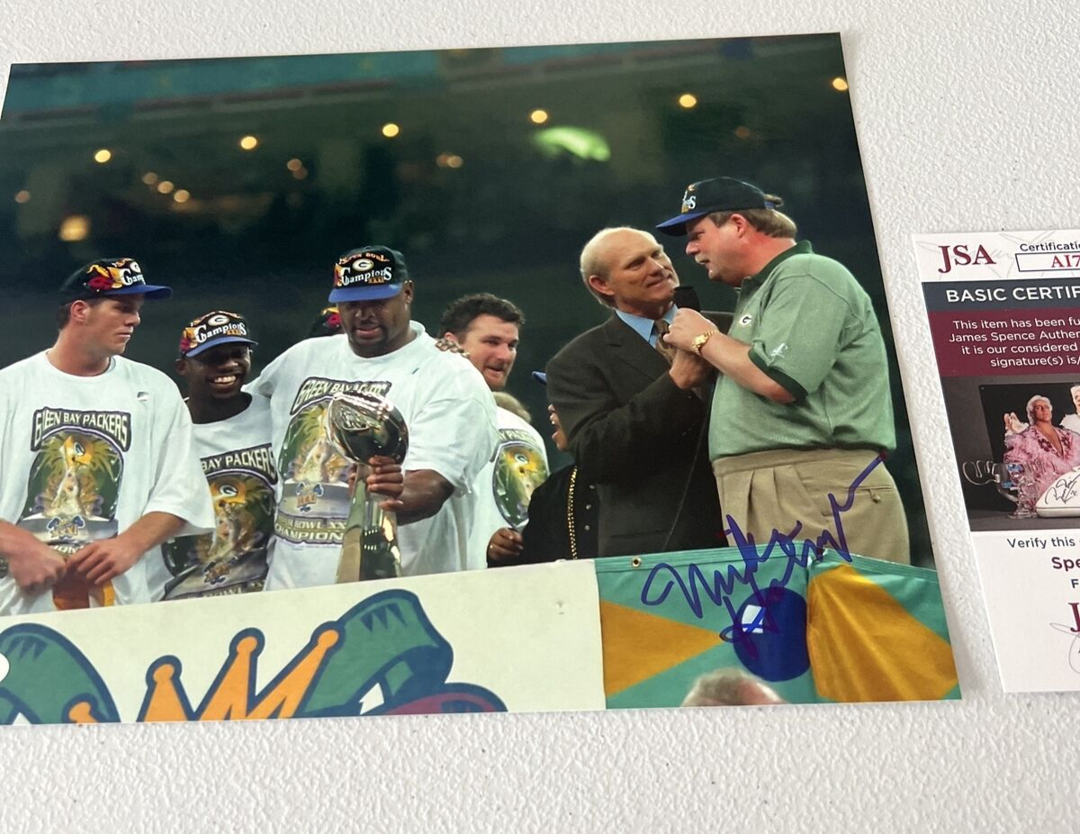 Mike Holmgrem "NFL Coach" Autographed Signed 8x10 SB31 Photo JSA COA #AI77268