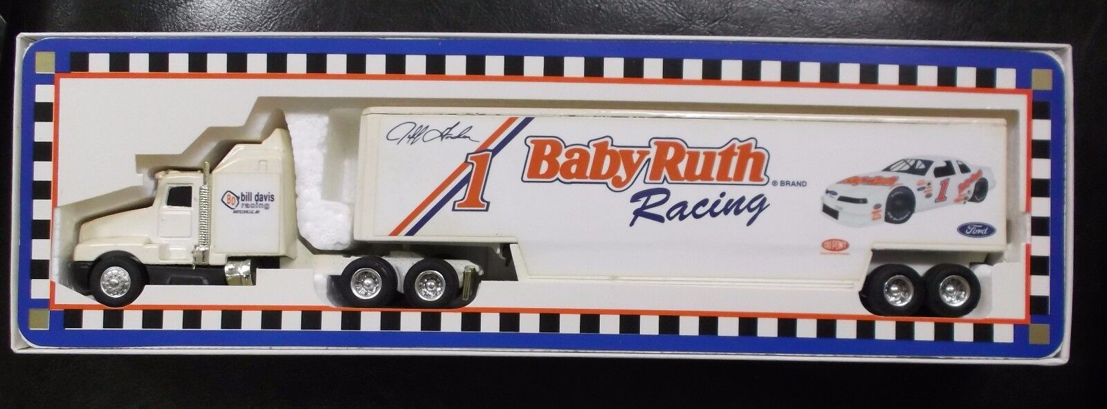 Jeff Gordon BABY RUTH  ERTL 1992 NASCAR Transporter 1/64 White Rose