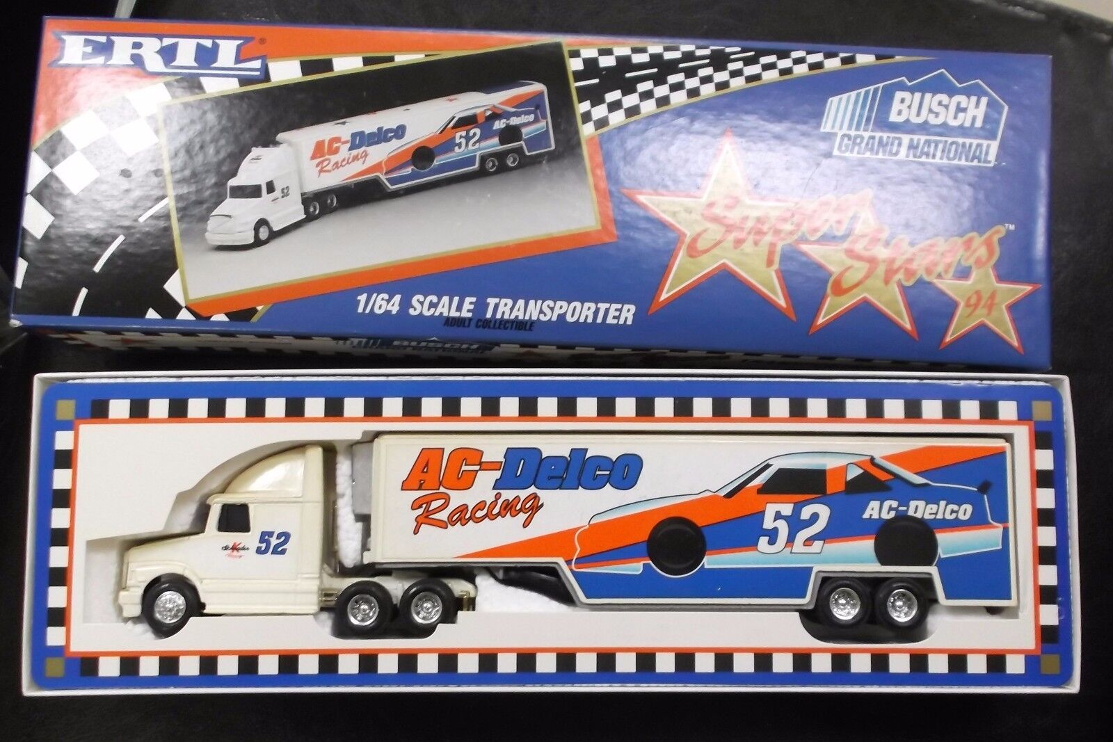 Ken Schrader AC DELCO  ERTL 1994 NASCAR Transporter 1/64 White Rose