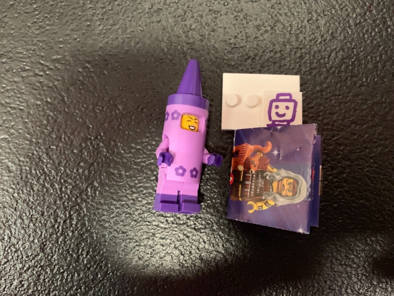 The LEGO Movie 2 Minifigure Crayon Girl