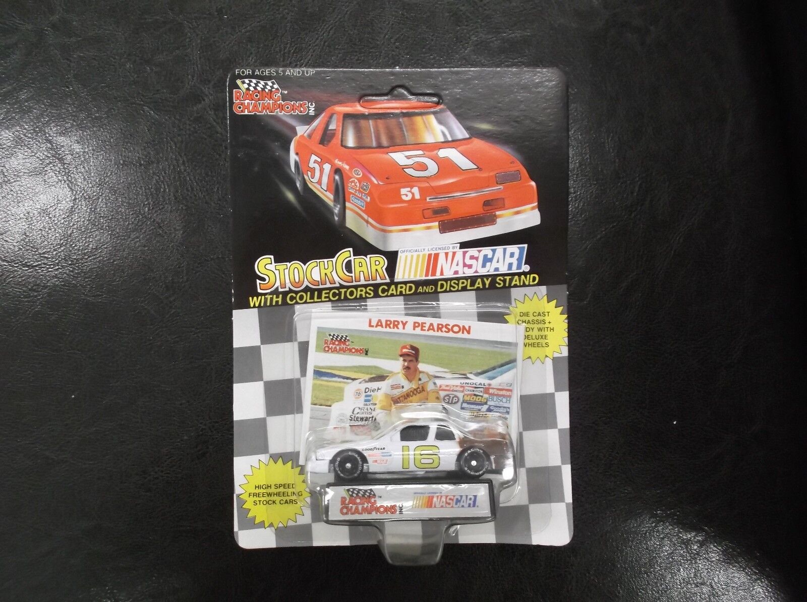 Larry Pearson  #16  Stock Car 1:64 Diecast Replica 1991 Racing Champion