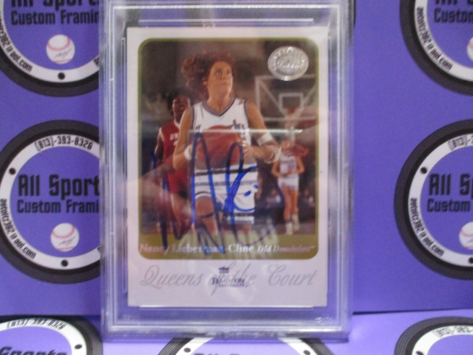 Nancy Lieberman Autographed 2001 Fleer QOTC Basketball Card #80 PSA Slab