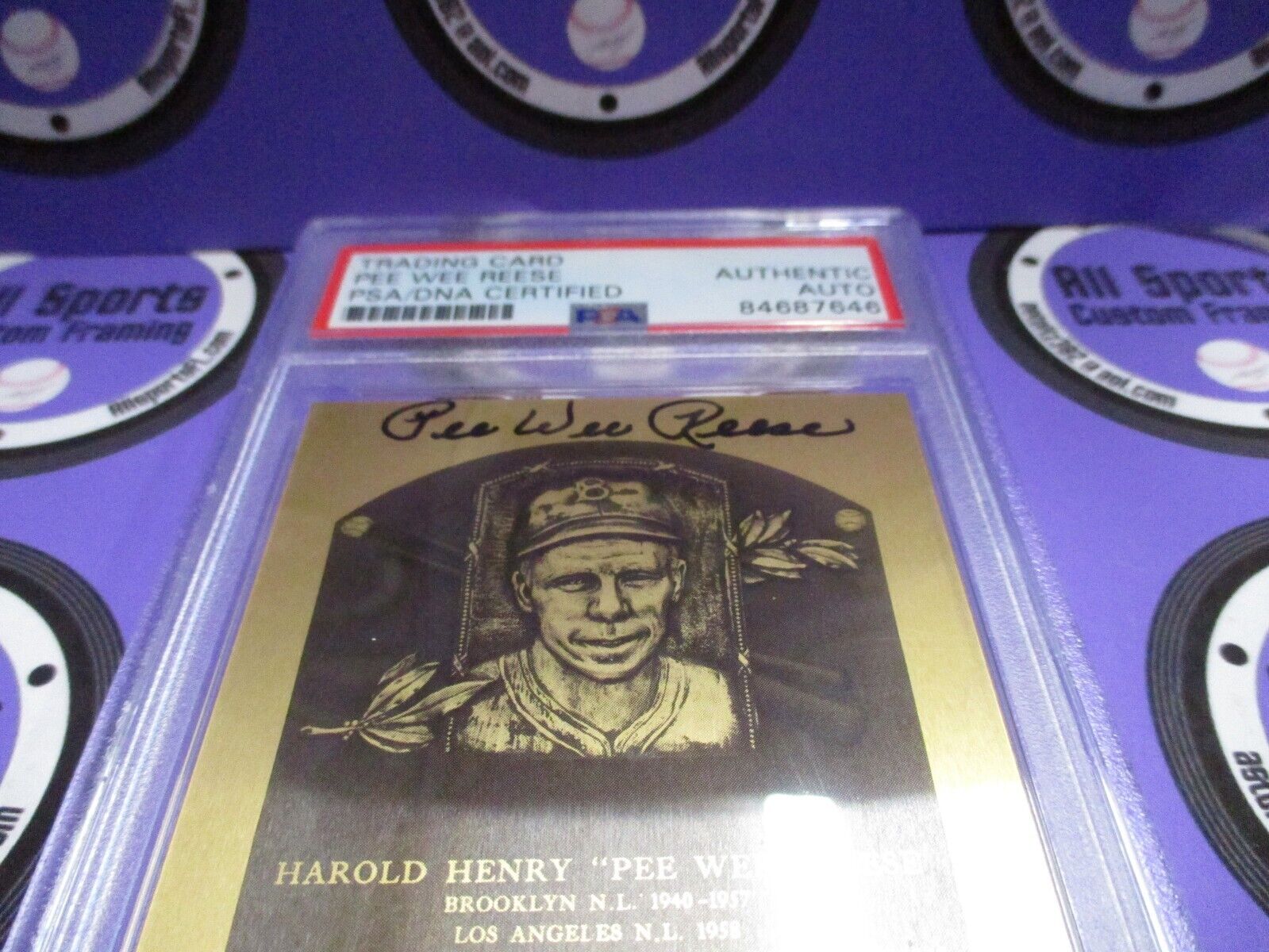 Pee Wee Reese Autographed 1984 Metal Hall Of Fame Baseball Card PSA Slab