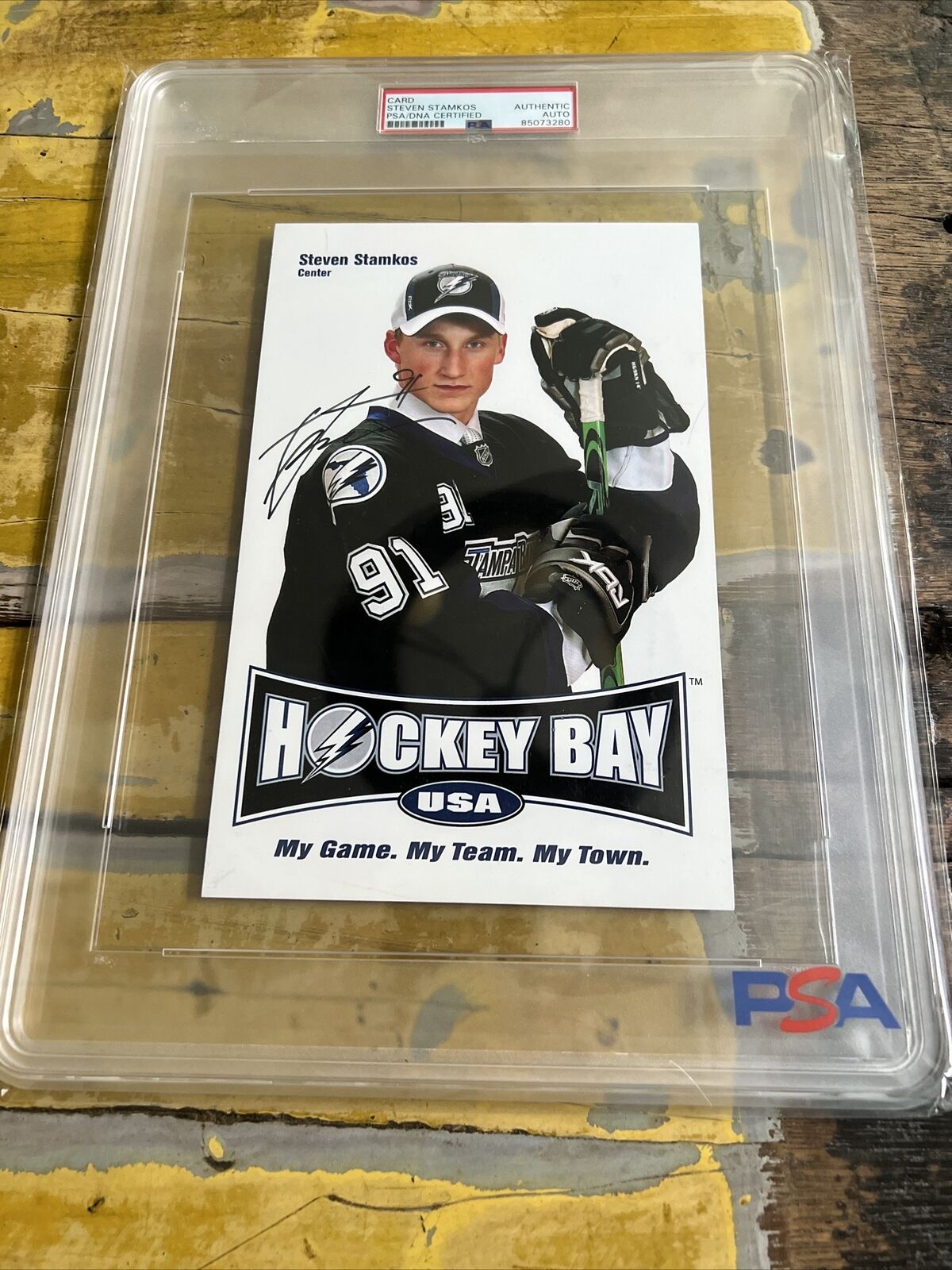 NHL Steven Stamkos Rare Autographed Signed Rookie Team Issued  Card PSA Slab