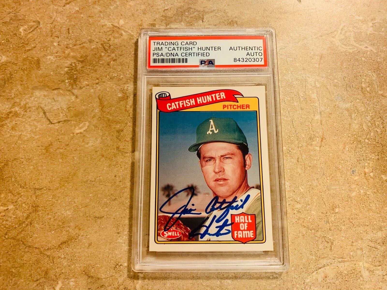 Jim Catfish Hunter Autographed 1989 Swell Baseball Card PSA Slabbed Certified