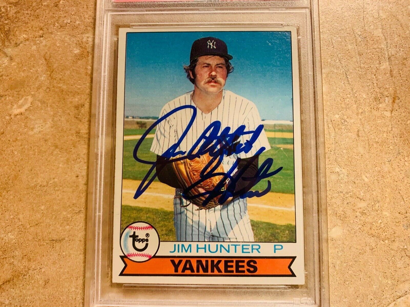 Jim Catfish Hunter Autographed 1979 Topps Baseball Card PSA Slabbed Certified