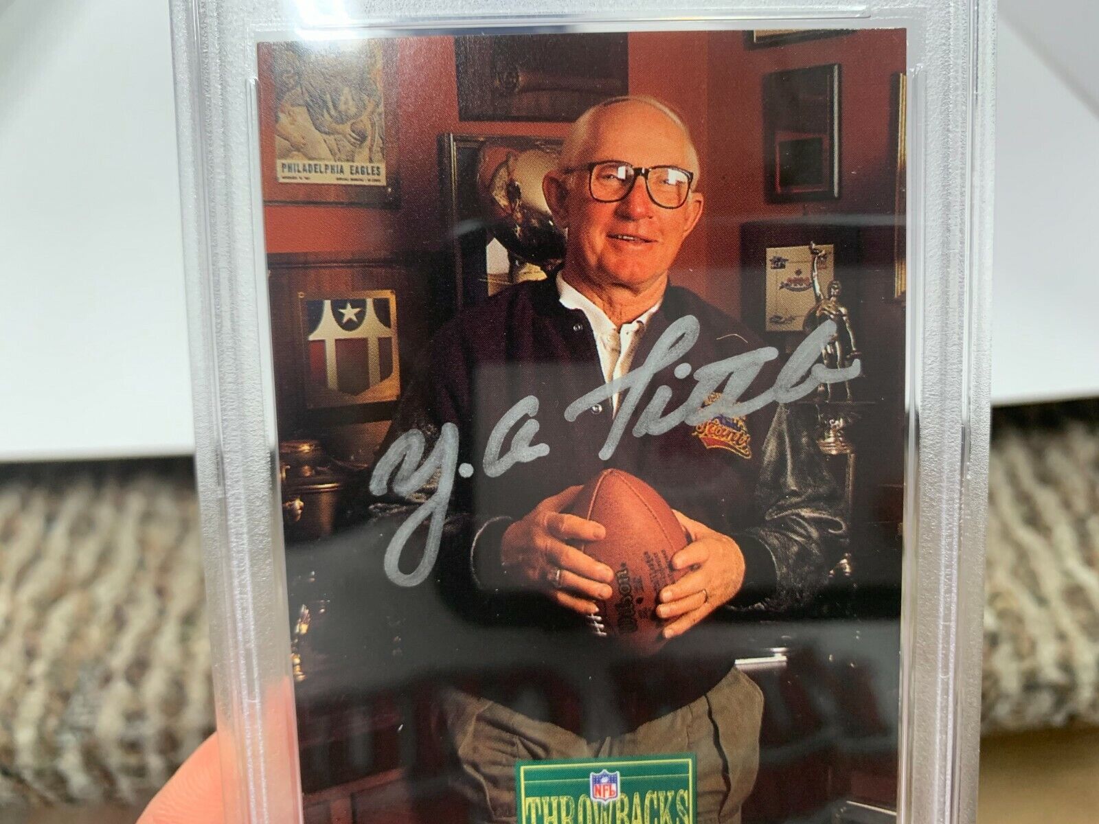 YA Tittle HOF Autographed Signed 1992 Pro Line NFL Card PSA Certified Slabbed