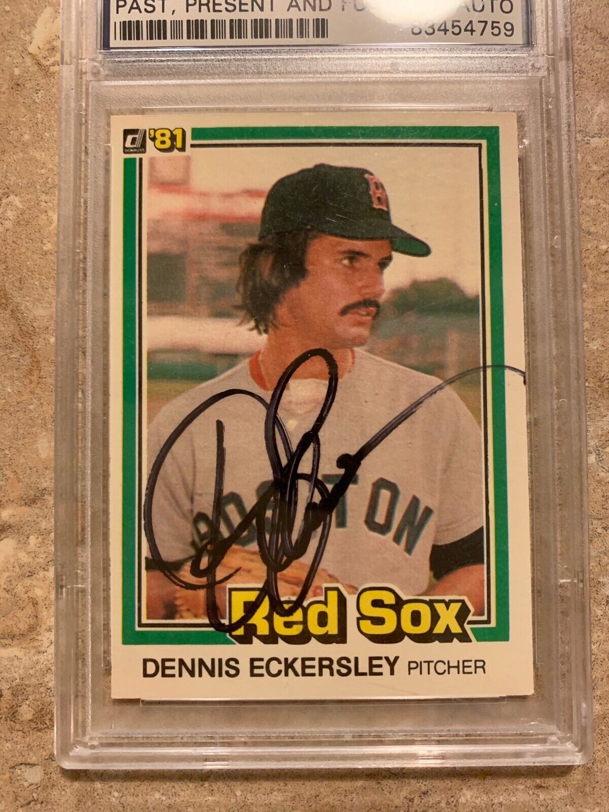 Dennis Eckersley Autographed 1981 Donruss Card #96 PSA Certified Slabbed