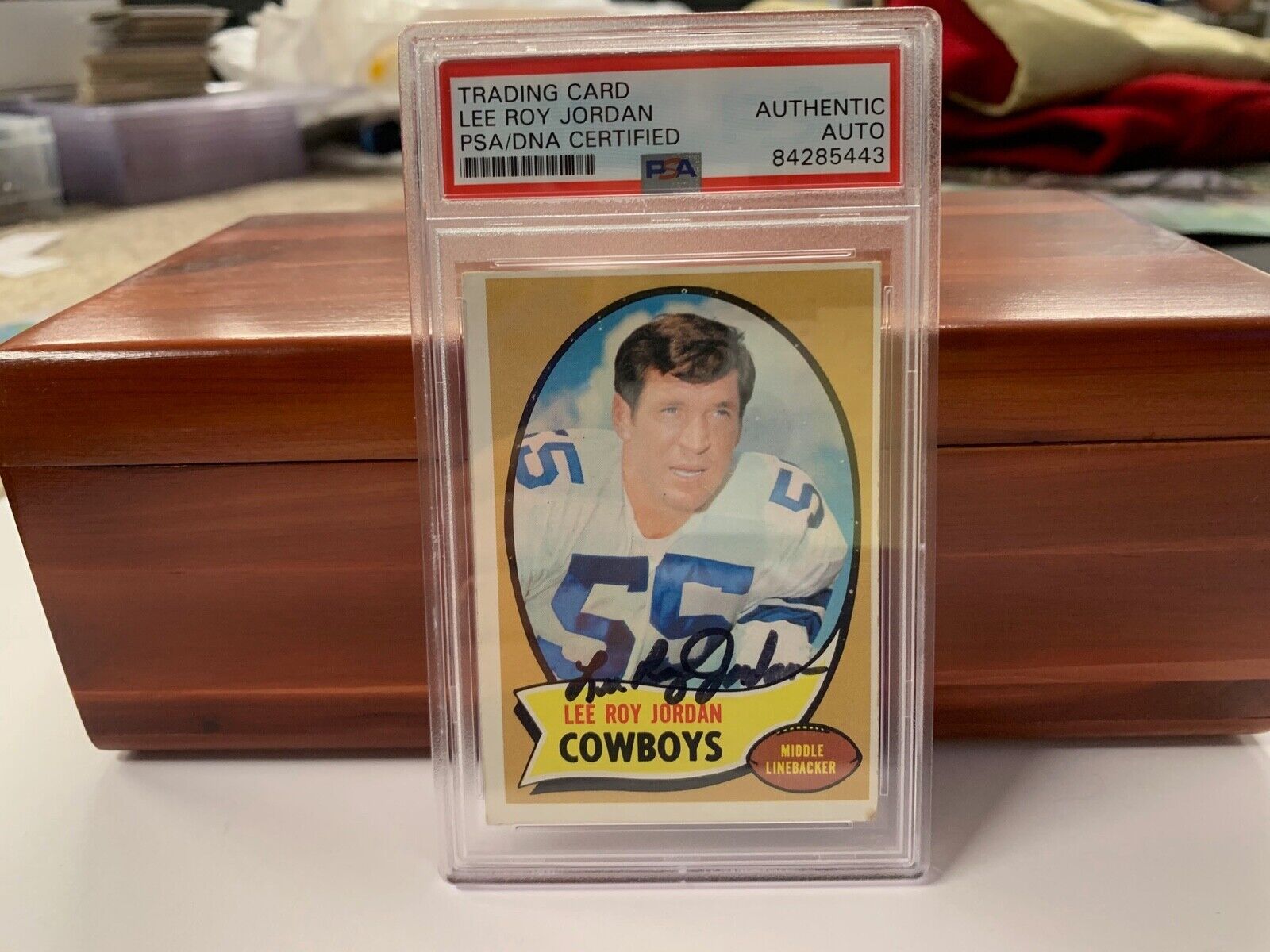 Lee Roy Jordan Cowboys Signed 1970 Topps  Football Card #71 PSA Slabbed