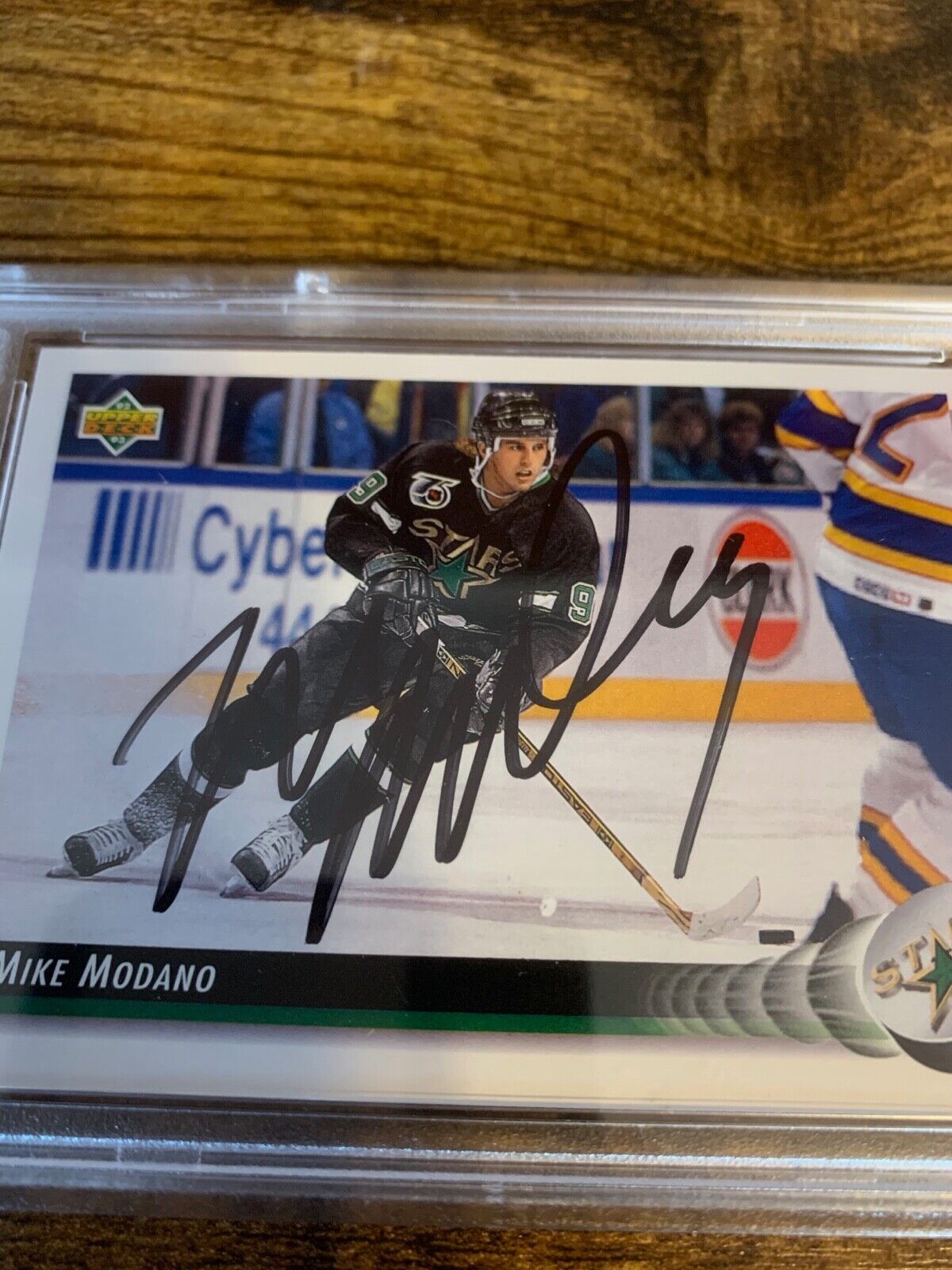 Mike Modano Autographed Signed 1991/92 Upper Deck Card PSA Certified Slabbed