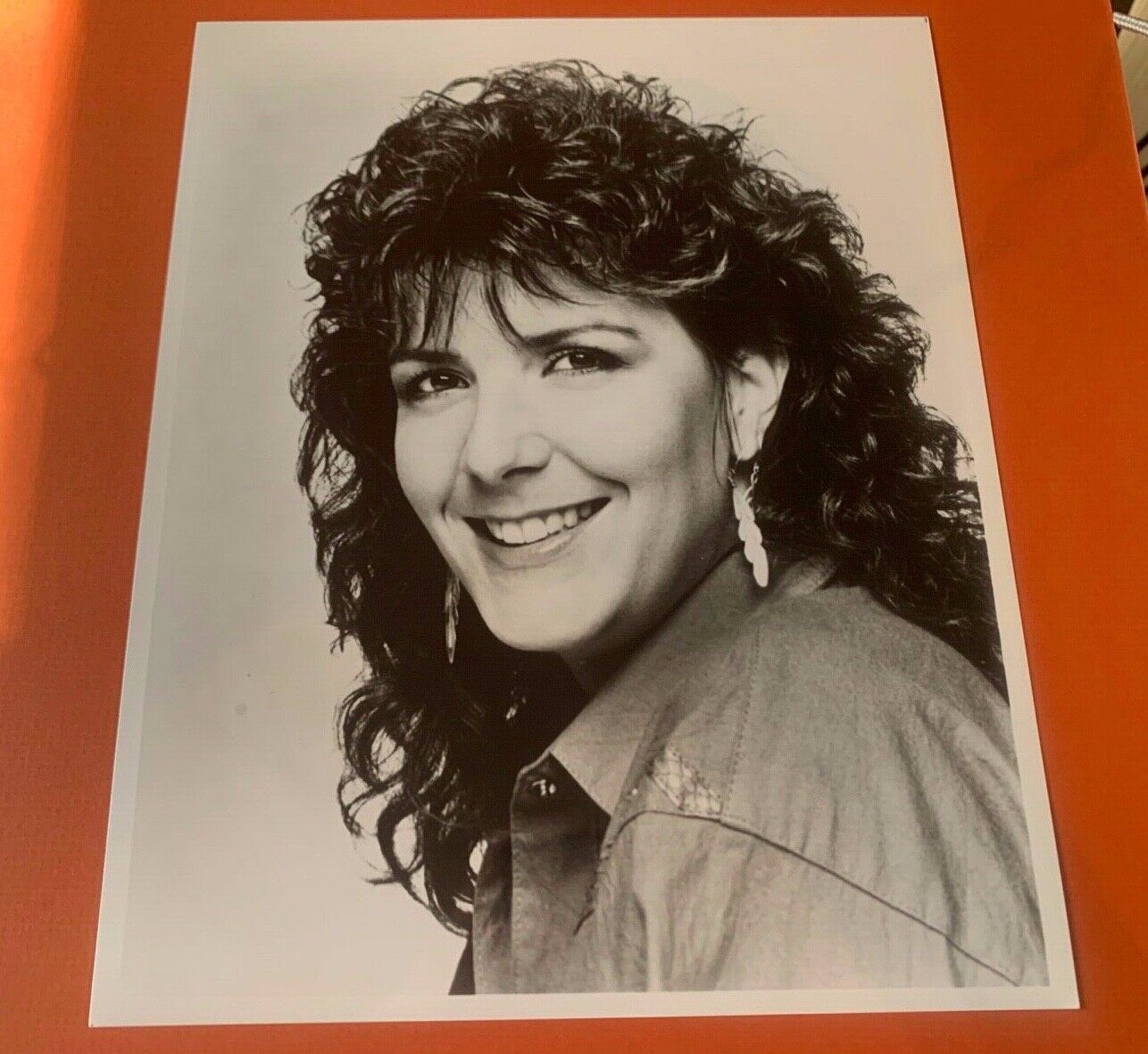 Kathy Mattea Singer Unsigned Vintage Publicity Photo Size 8x10 B&W Photo