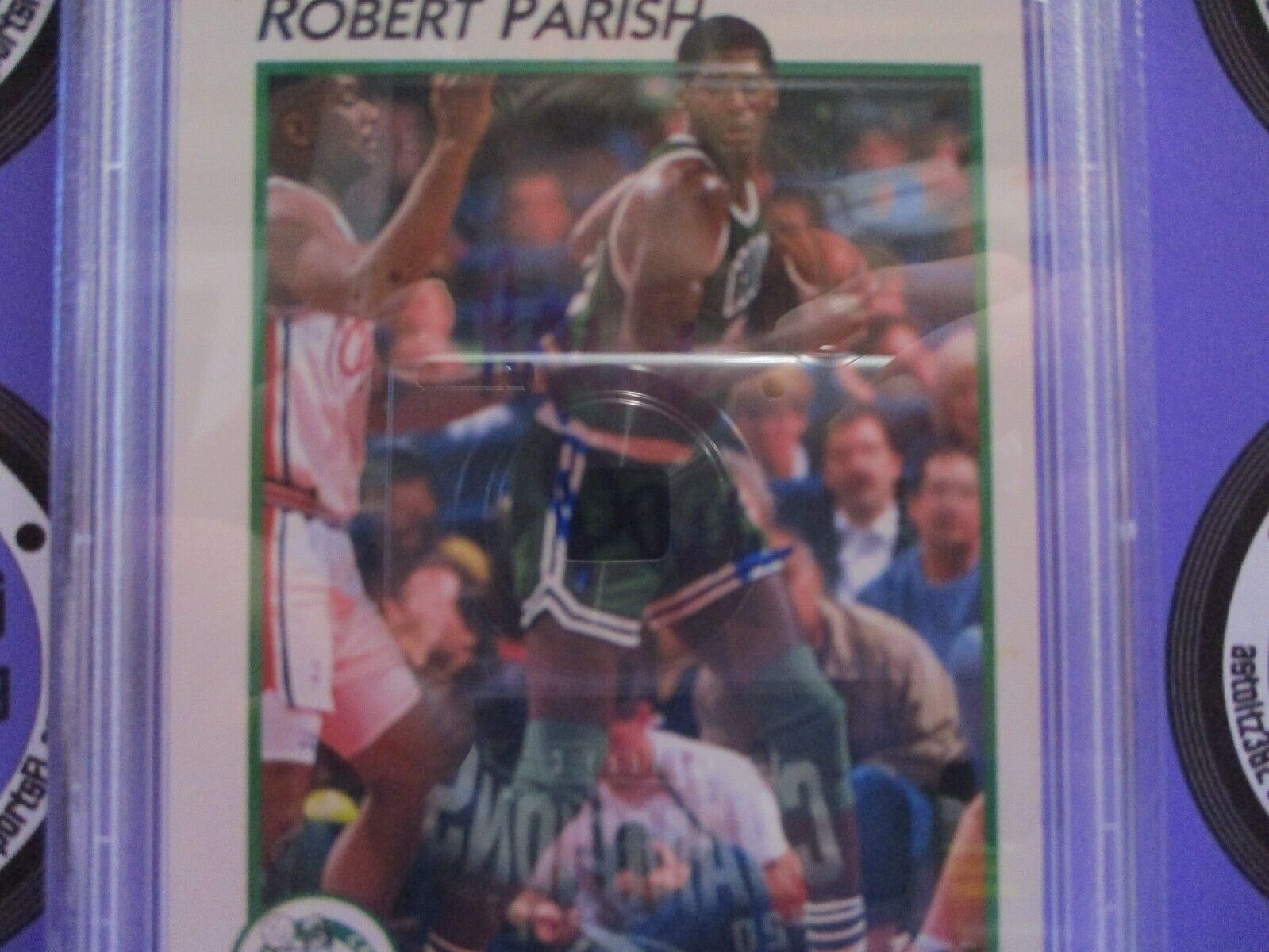 Robert Parrish Celtics Autographed Signed 1992 NBA Hoops Card #4 PSA Slab