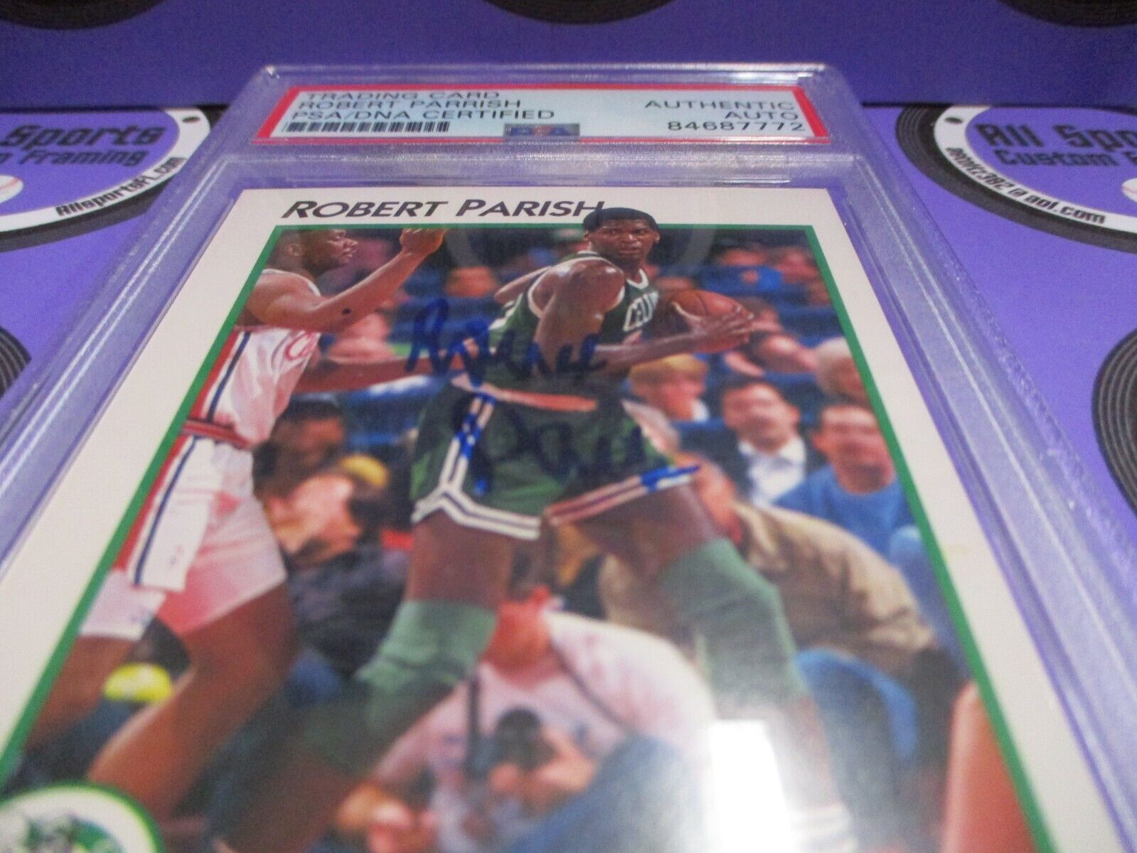 Robert Parrish Celtics Autographed Signed 1992 NBA Hoops Card #4 PSA Slab