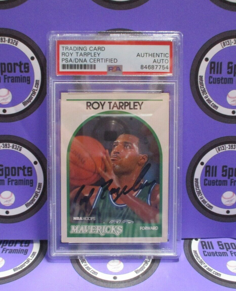 Roy Tarpley Mavericks Autographed Signed 1990 NBA Hoops Card #23 PSA Slab