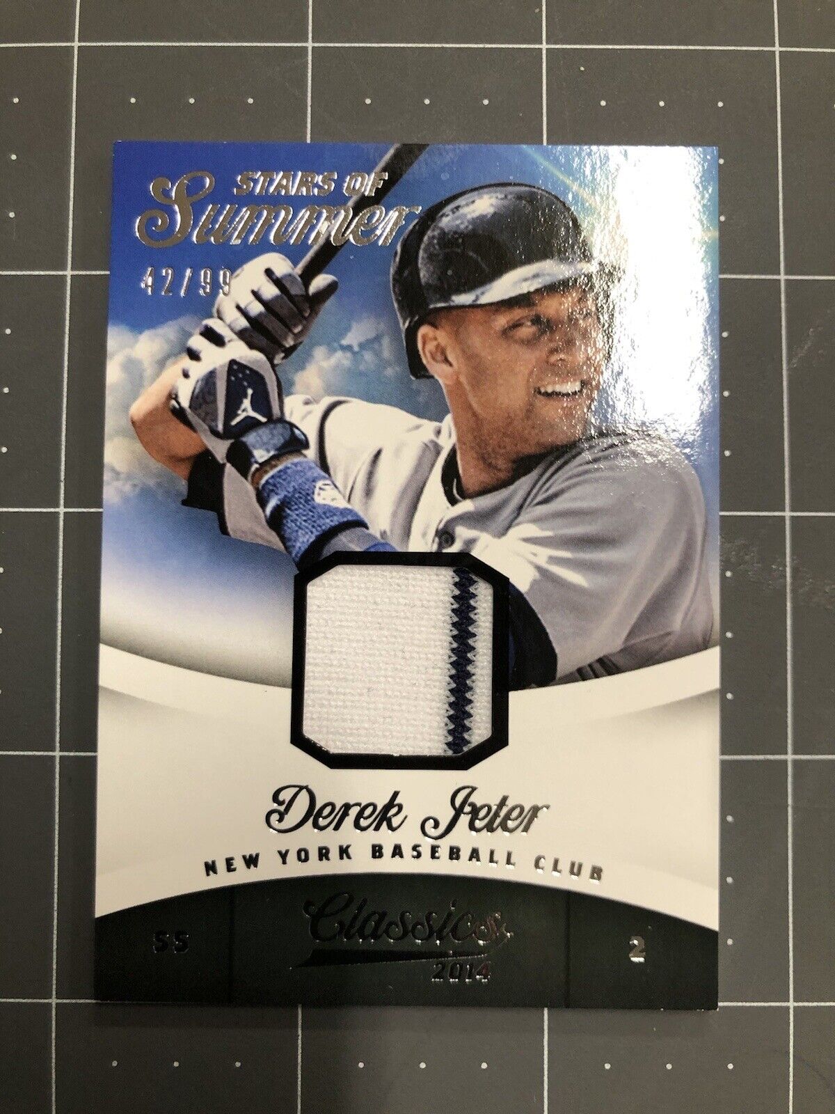 DEREK JETER 2014 Classics Stars of Summer Jersey Pinstripe 42/99 2 Color Swatch