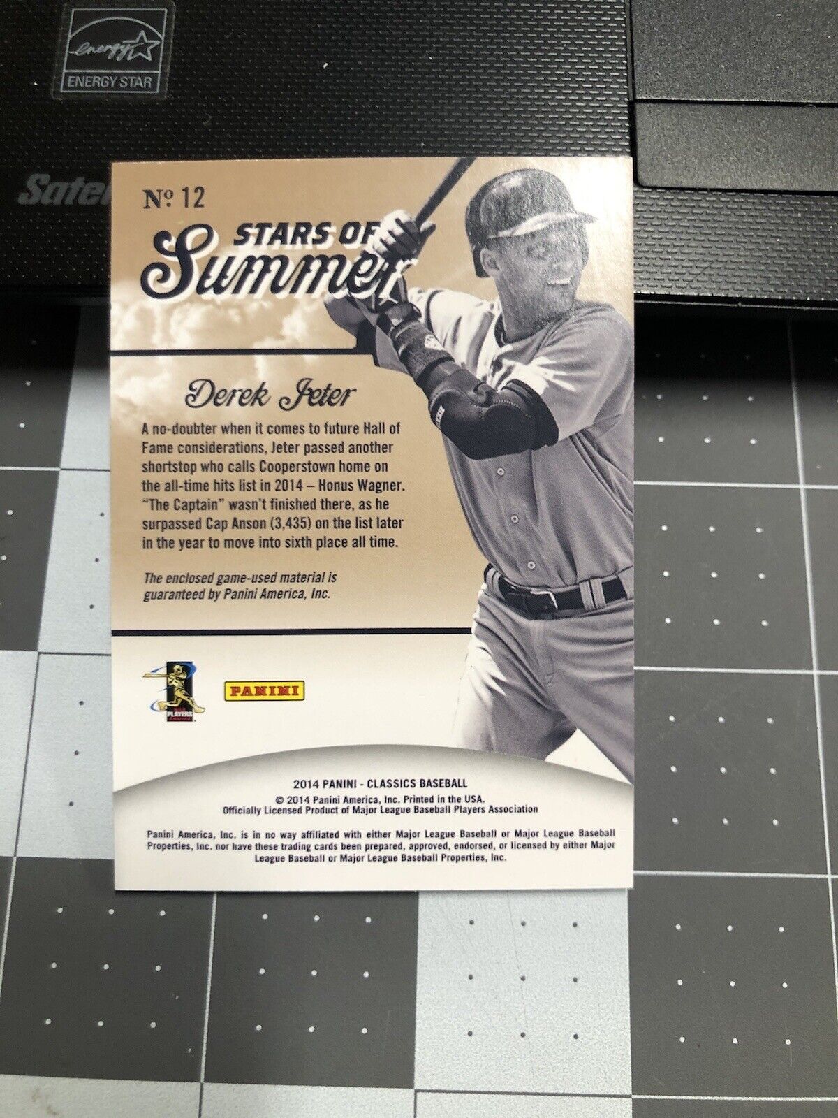 DEREK JETER 2014 Classics Stars of Summer Jersey Pinstripe 42/99 2 Color Swatch