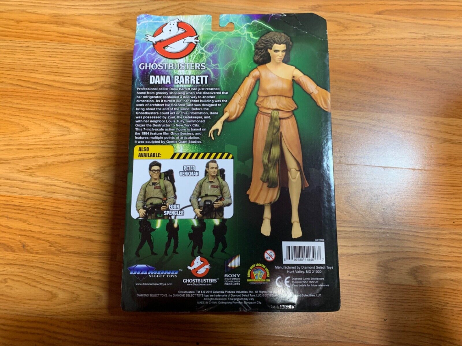 Ghostbusters Dana Barrett Diamond Select Toys Action Figure