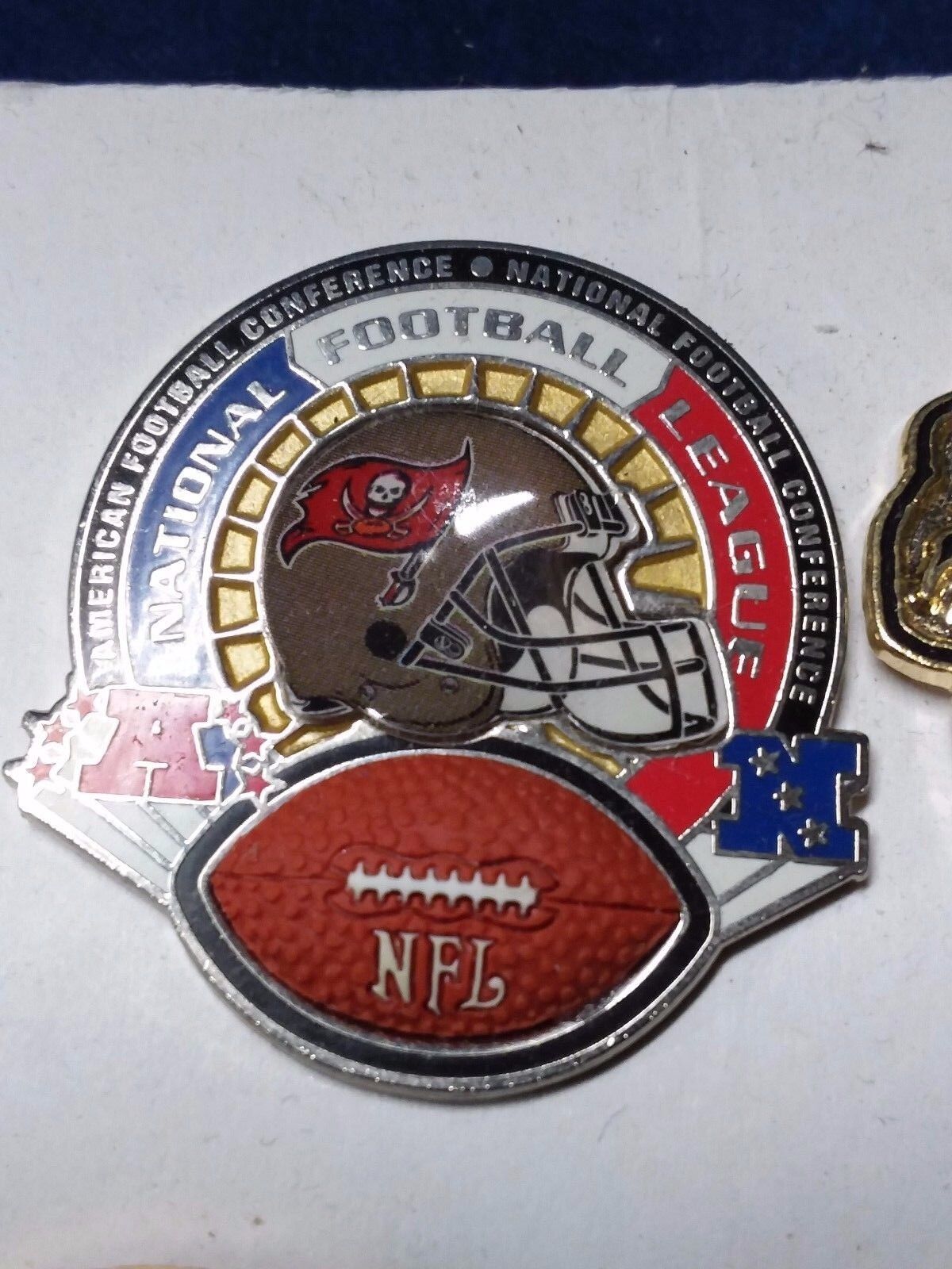 Pro Specialties Tampa Bay Buccaneers NATIONAL FOOTBALL LEAGUE Pin