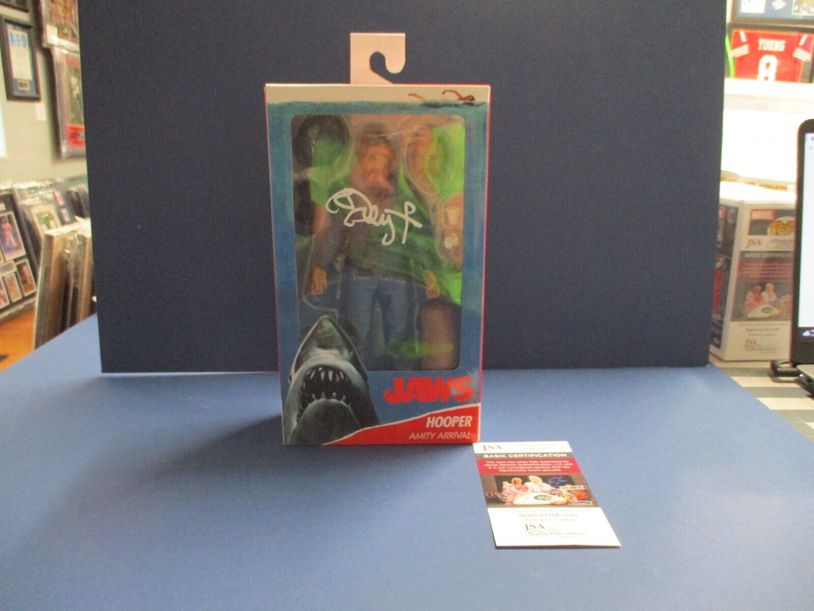 Richard Dreyfuss Autographed Jaws Hooper Figurine JSA COA #AI85637