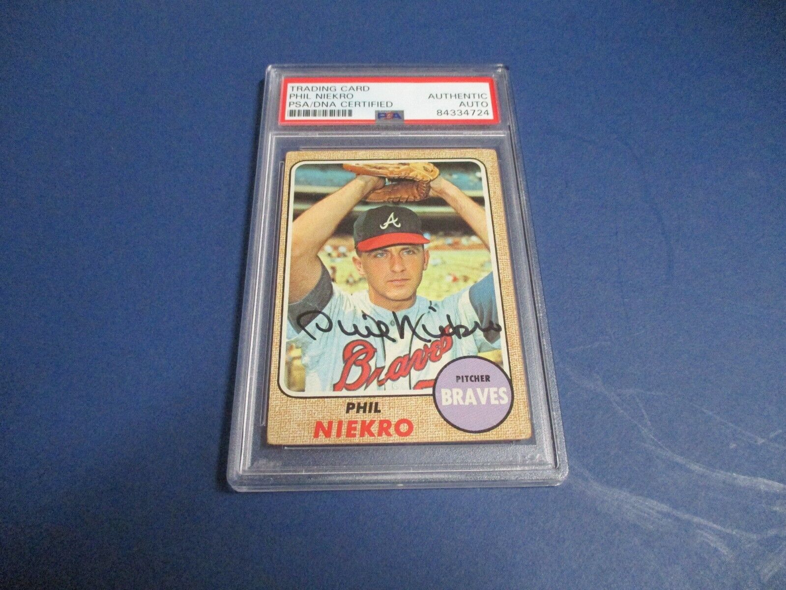 Phil Niekro Braves Autographed Signed 1968 Topps Card #257 PSA Slab #84334724