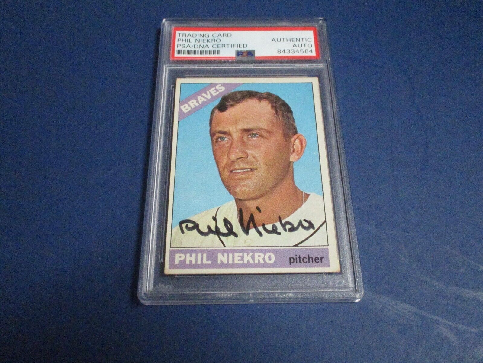 Phil Niekro Braves Autographed Signed 1966 Topps Card #28 PSA Slab #84334564