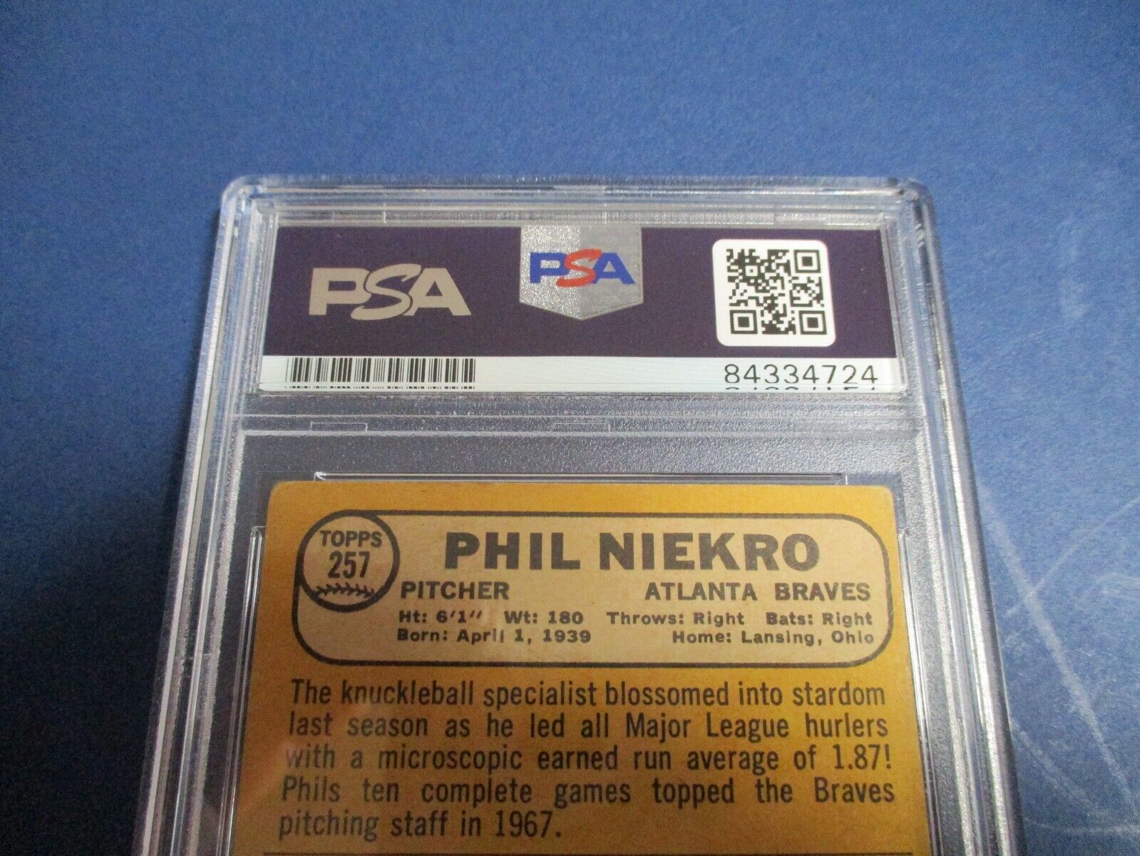 Phil Niekro Braves Autographed Signed 1968 Topps Card #257 PSA Slab #84334724