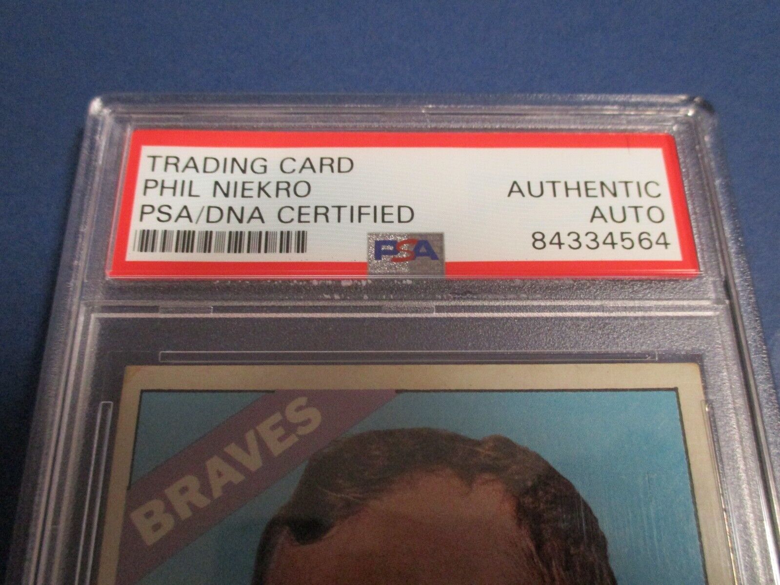 Phil Niekro Braves Autographed Signed 1966 Topps Card #28 PSA Slab #84334564