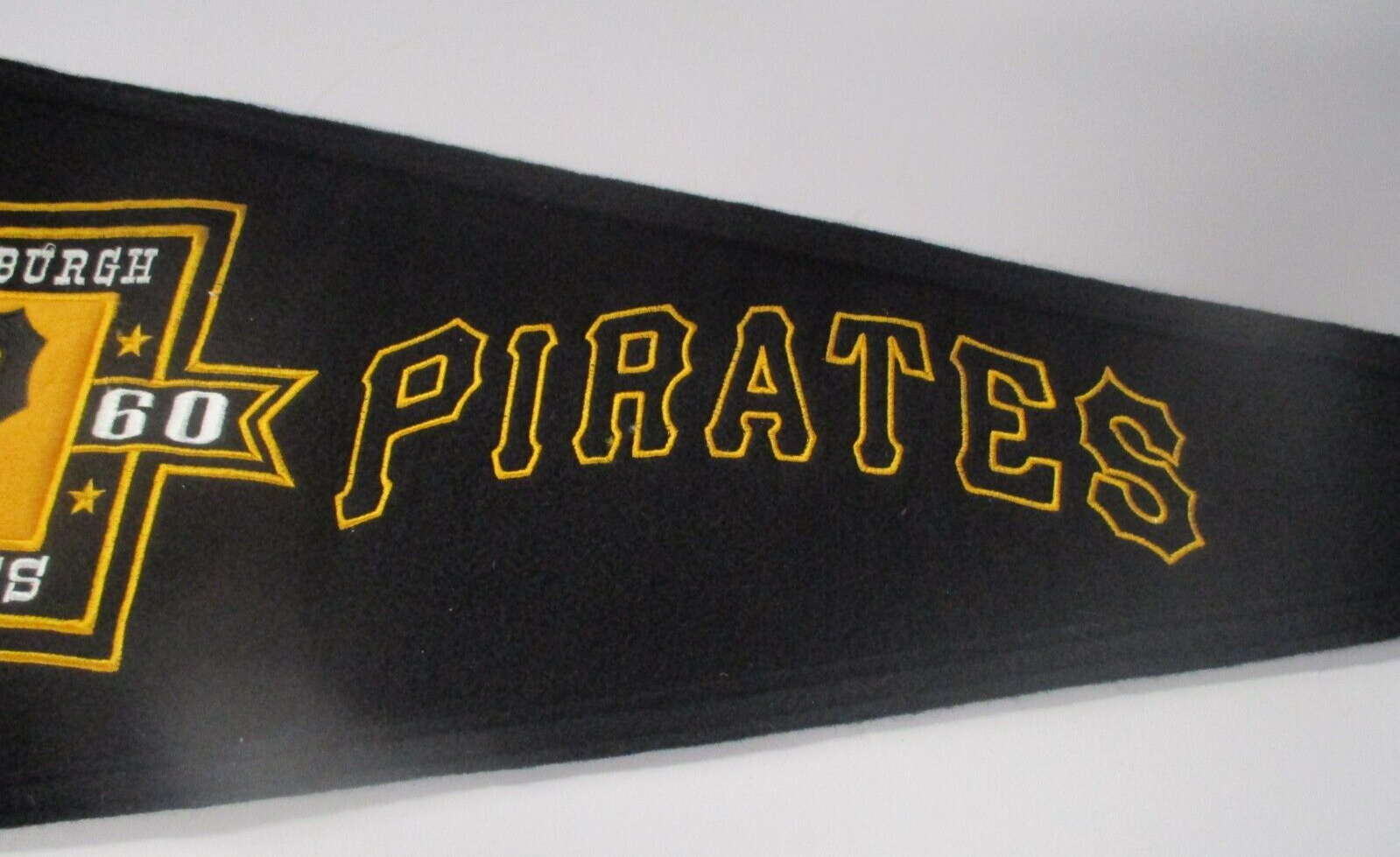 Pittsburgh Pirates 1960 Genuine Wool Blend Traditions Classic Authentic Pennant