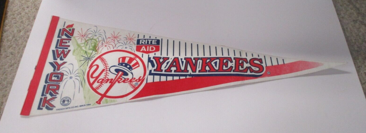 New York Yankees Trench MFG 1994 Rite Aid MLB Official Genuine Pennant