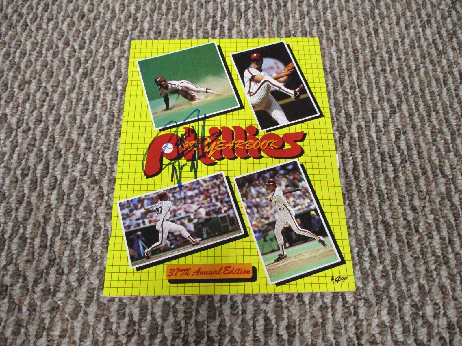 MLB Darren Daulton Autographed Signed Phillies 1985 Yearbook Magazine JSA COA