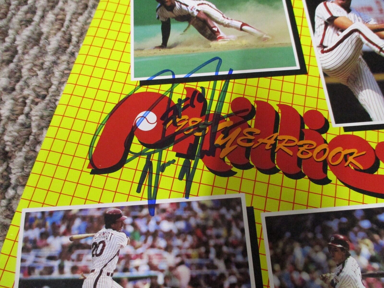 MLB Darren Daulton Autographed Signed Phillies 1985 Yearbook Magazine JSA COA