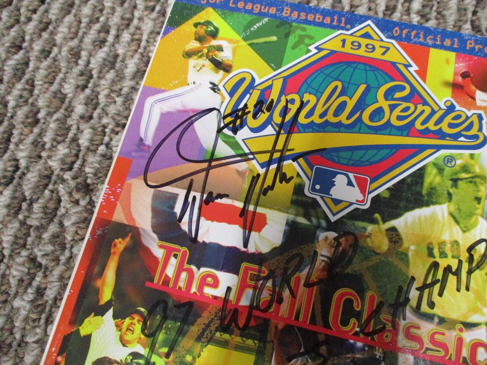 MLB Darren Daulton Autographed Signed 1997 World Series Program Script JSA COA