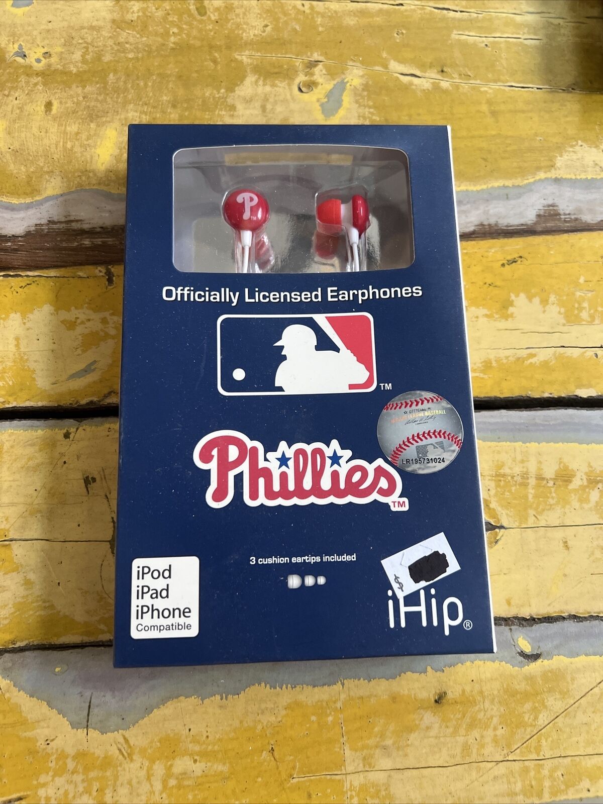 MLB Philadelphia Phillies Earphones Licensed New In Package By Ihip