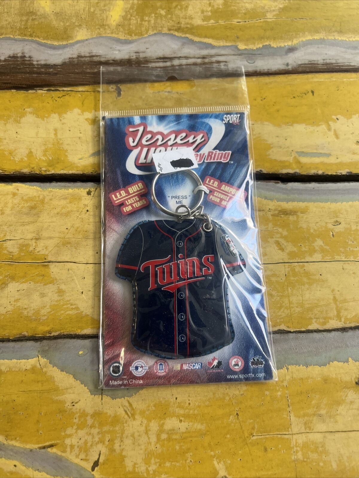 MLB Jersey Light Keychains Minnesota Twins Licensed New In Package Sport FX