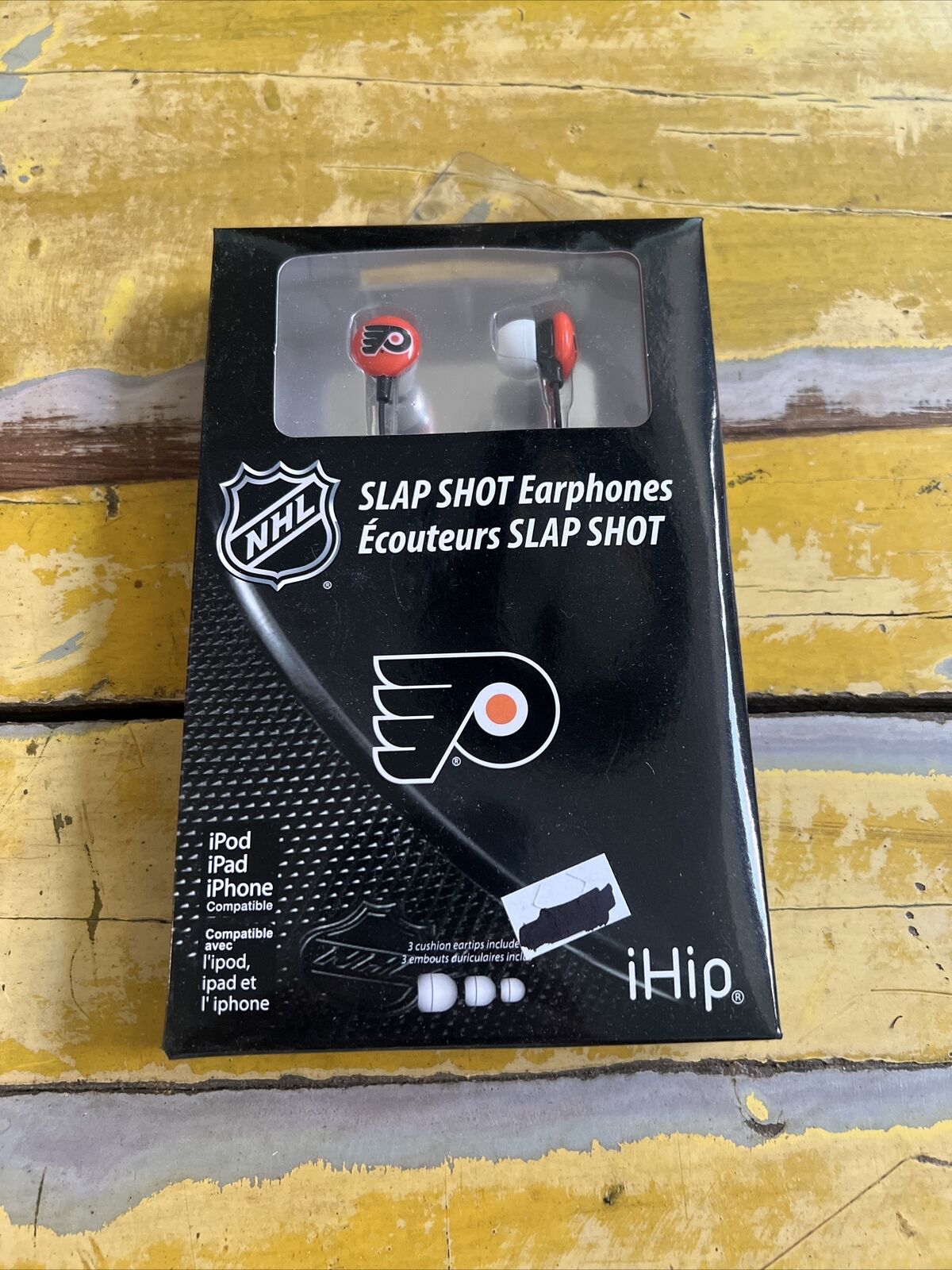 NHL Philadelphia Flyers Slap Shot Earphones Licensed New In Package