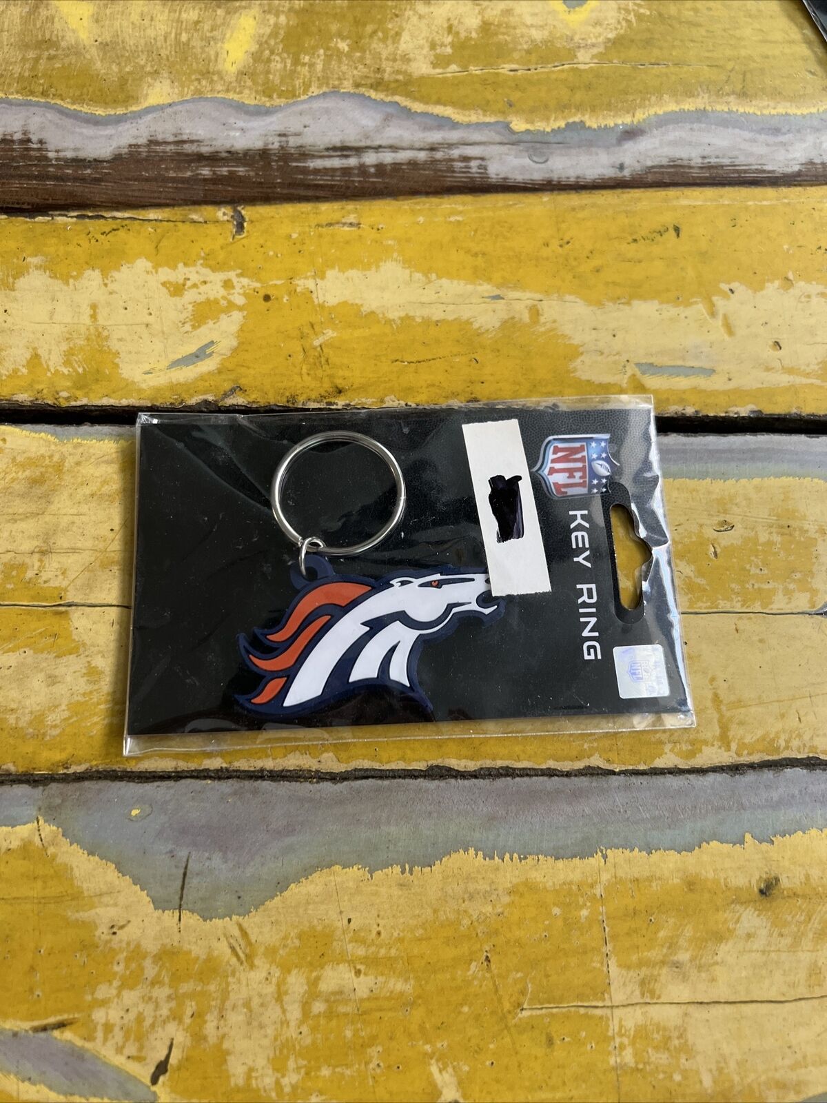 NFL Key Ring Denver Broncos Licensed New In Package By Siskiyou