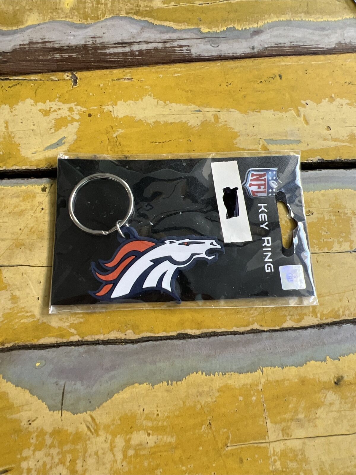 NFL Key Ring Denver Broncos Licensed New In Package By Siskiyou