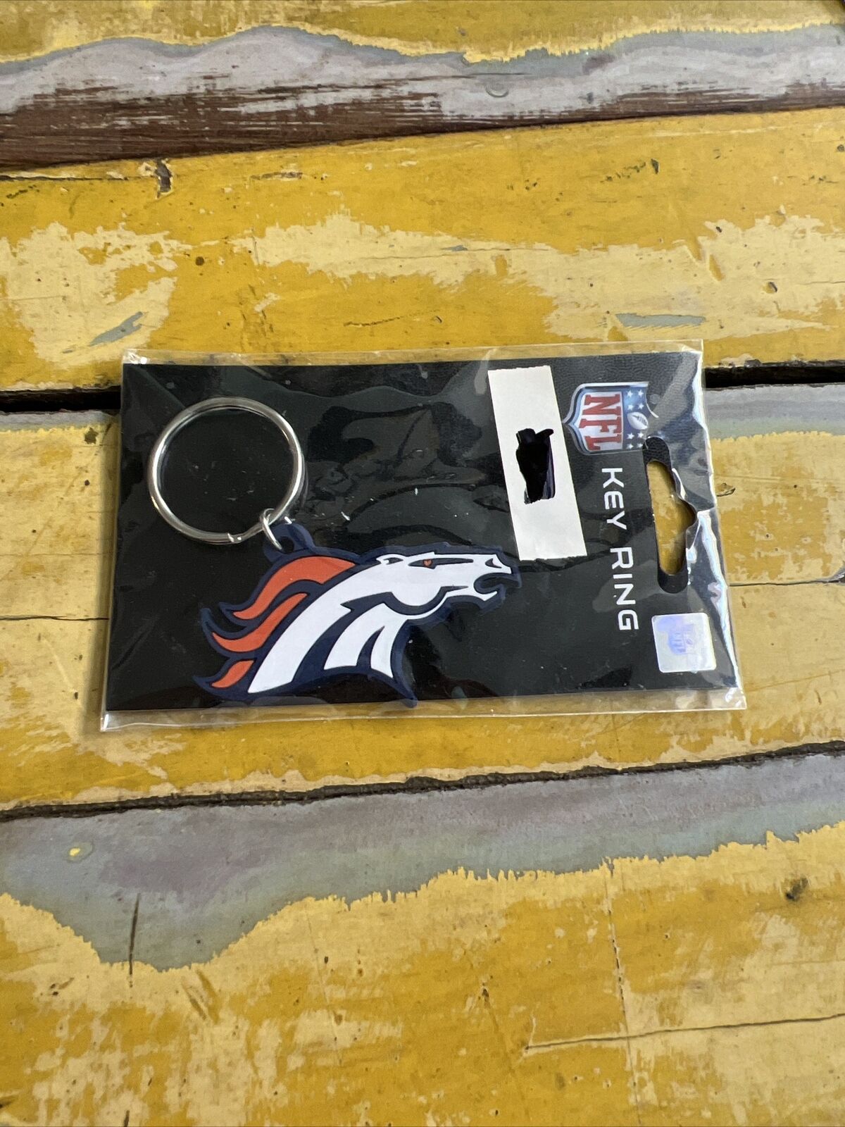 NFL Key Ring Denver Broncos Licensed New In Package By Siskiyou