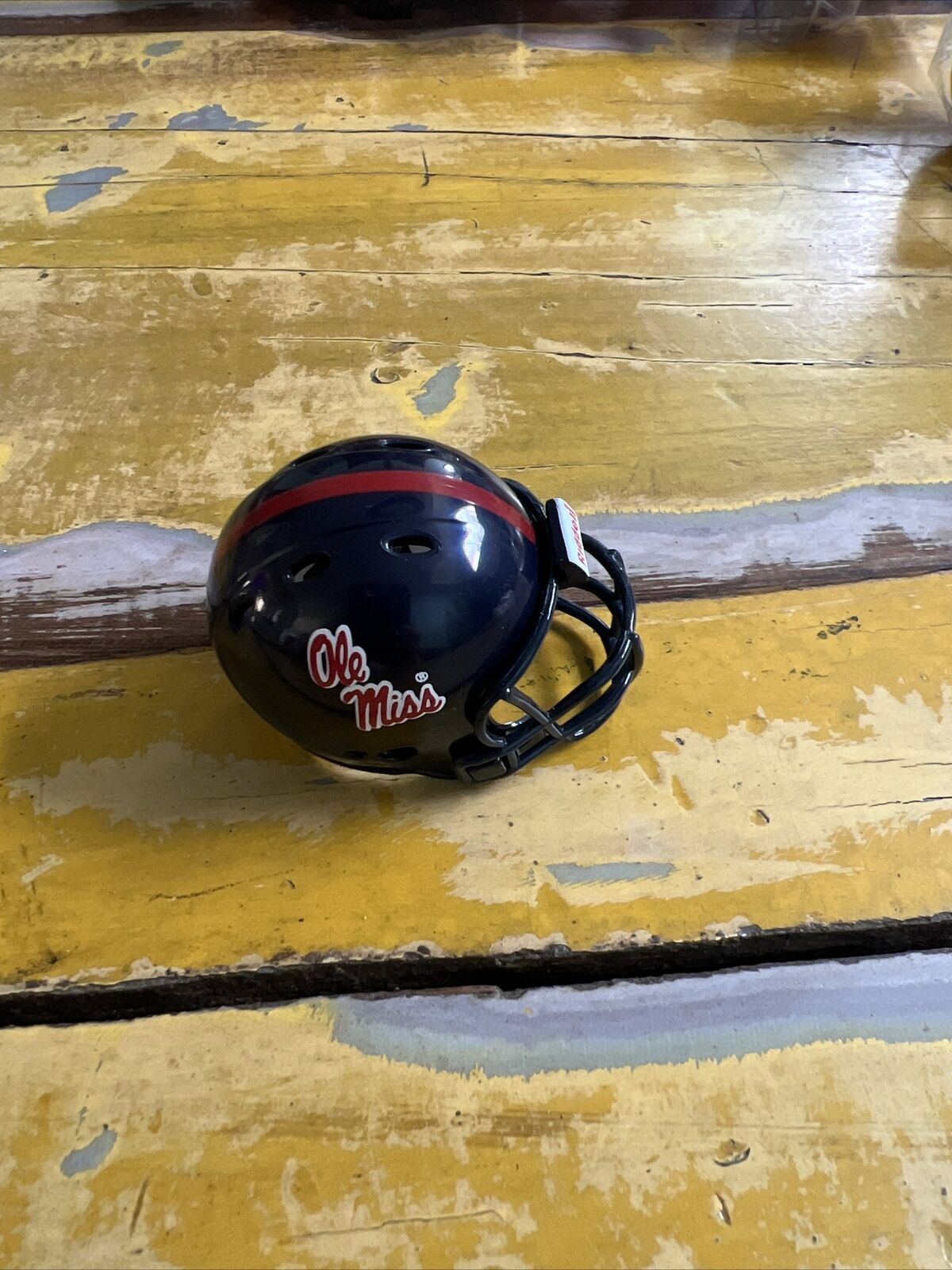 NCAA Ole Miss Rebels Riddell Pocket Size Helmet  2015