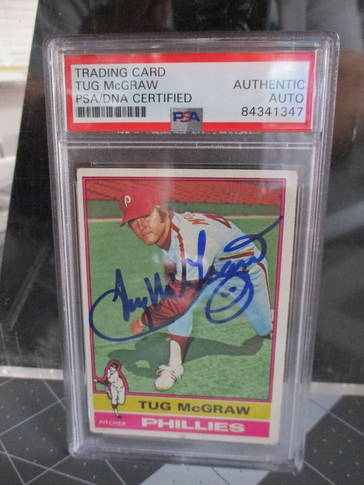 Tug McGraw 1976 Topps autographed card PSA SLABBED  #84341347