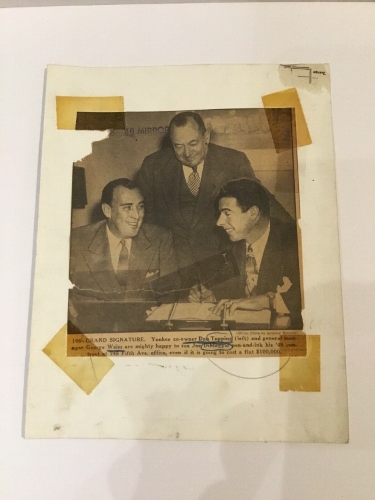 Joe DiMaggio 1949 Contract Mirror Original Wire Photo