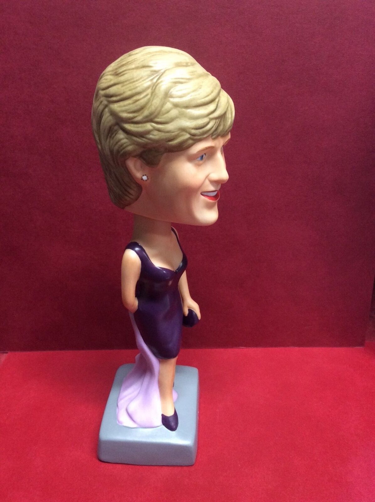 PRINCESS DIANA Bobble Head 1996 LIMITED EDITION #806/1,000 SAM bobble head RARE