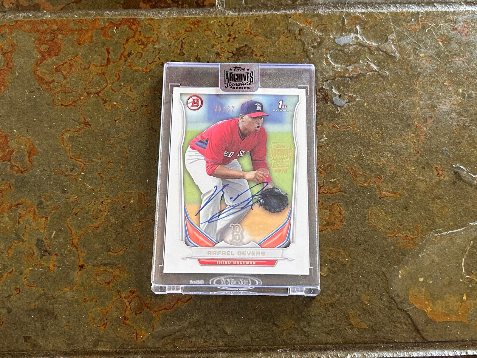 MLB Rafael Devers 2018 Topps Archives Signature Series Rookie Card #25/32