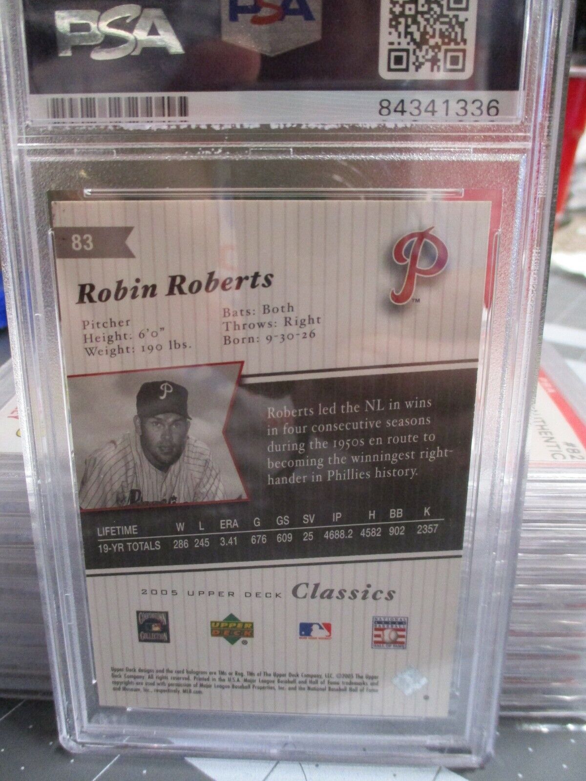 Robin Roberts  Autographed 2005 Upper Deck Classics  Card Signed PSA 84341336