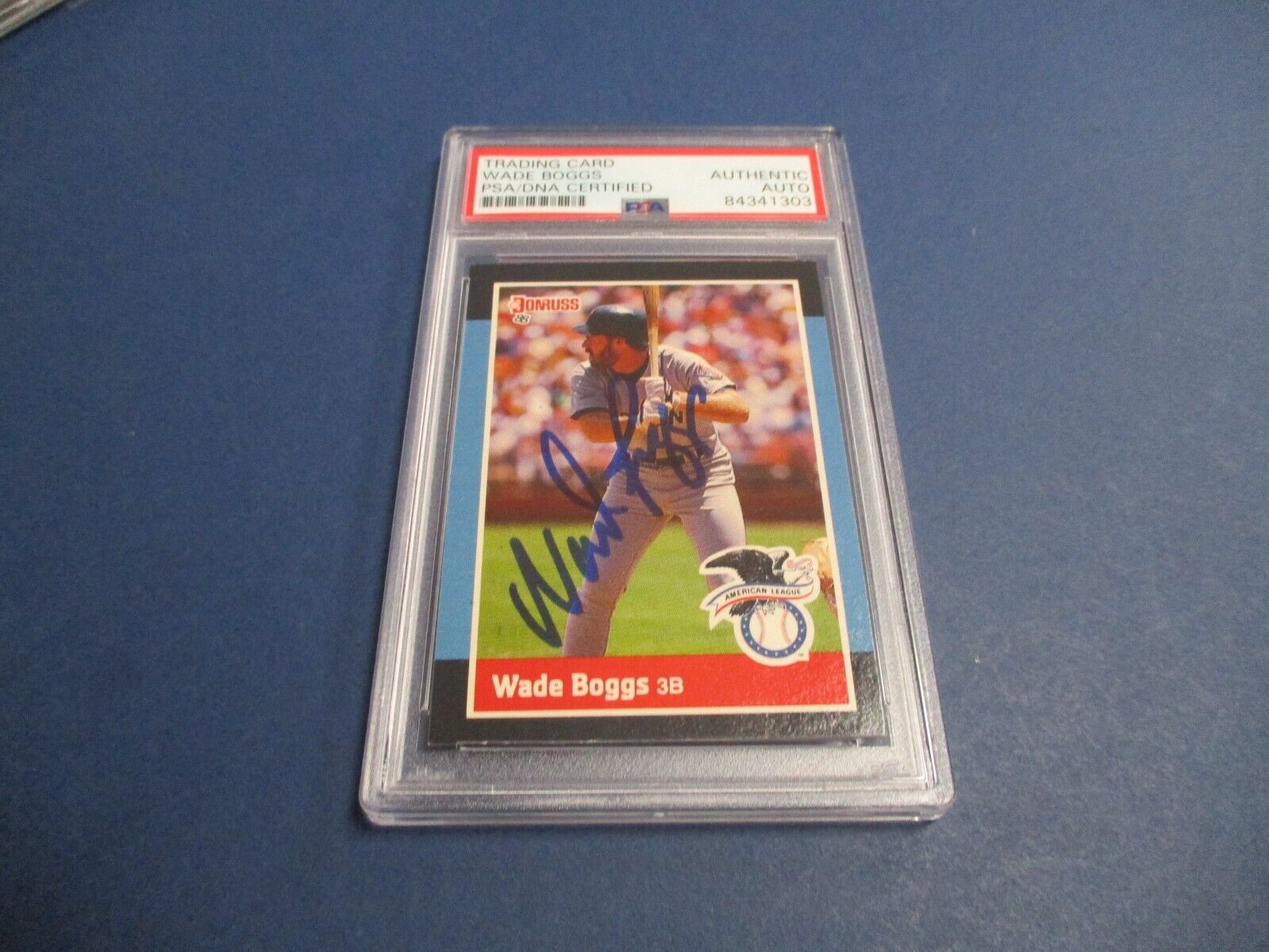 Wade Boggs MLB Boston Red Sox Autographed Signed 1988 Donruss Card #7 PSA Slab