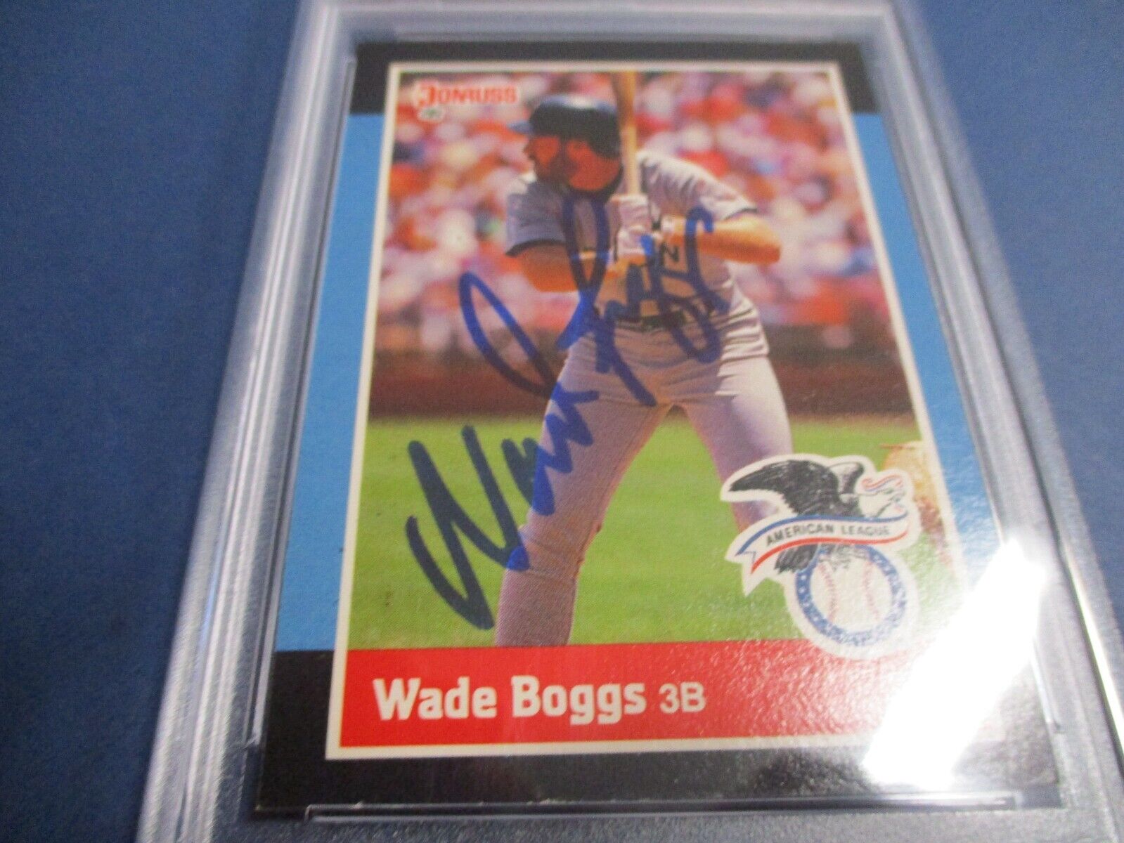 Wade Boggs MLB Boston Red Sox Autographed Signed 1988 Donruss Card #7 PSA Slab