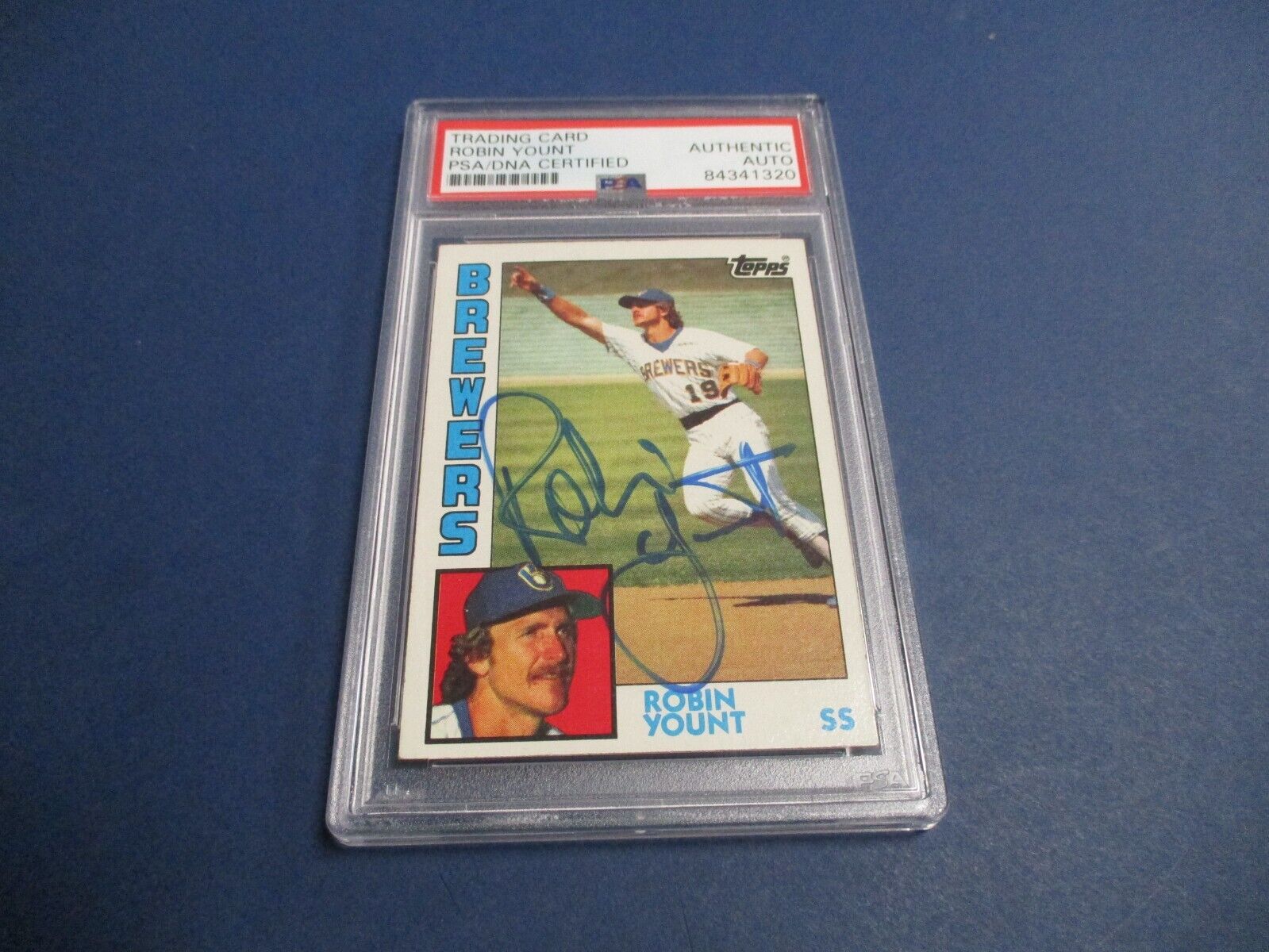 Robin Yount MLB Brewers Autographed Signed 1984 Topps Card #10 PSA Slab