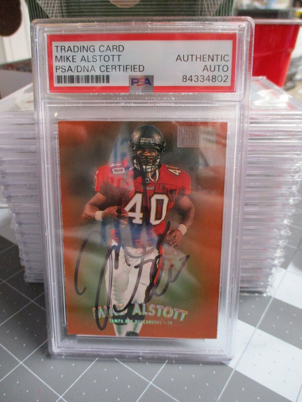 Mike Alstott  Autographed 1998 1997 Skybox Premium  Signed PSA 84334802