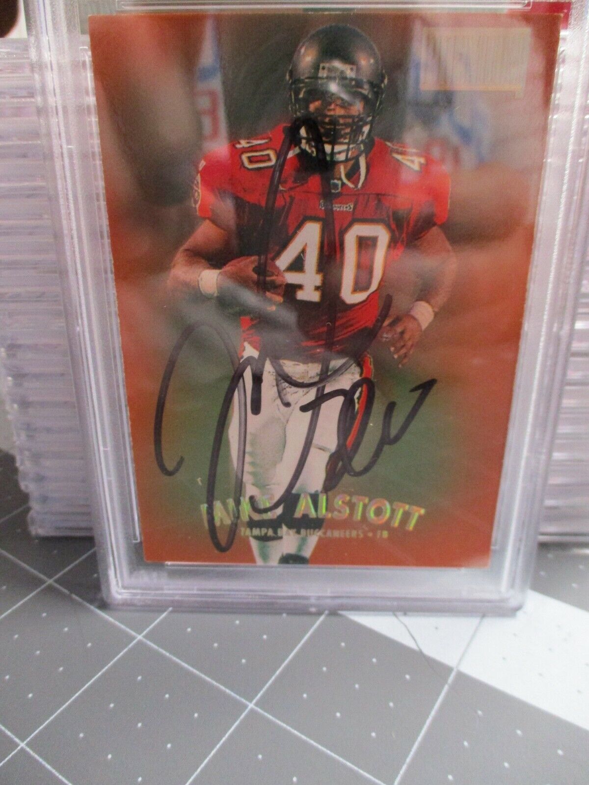 Mike Alstott  Autographed 1998 1997 Skybox Premium  Signed PSA 84334802